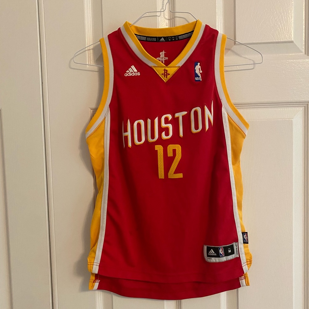 Basketball tank for kids